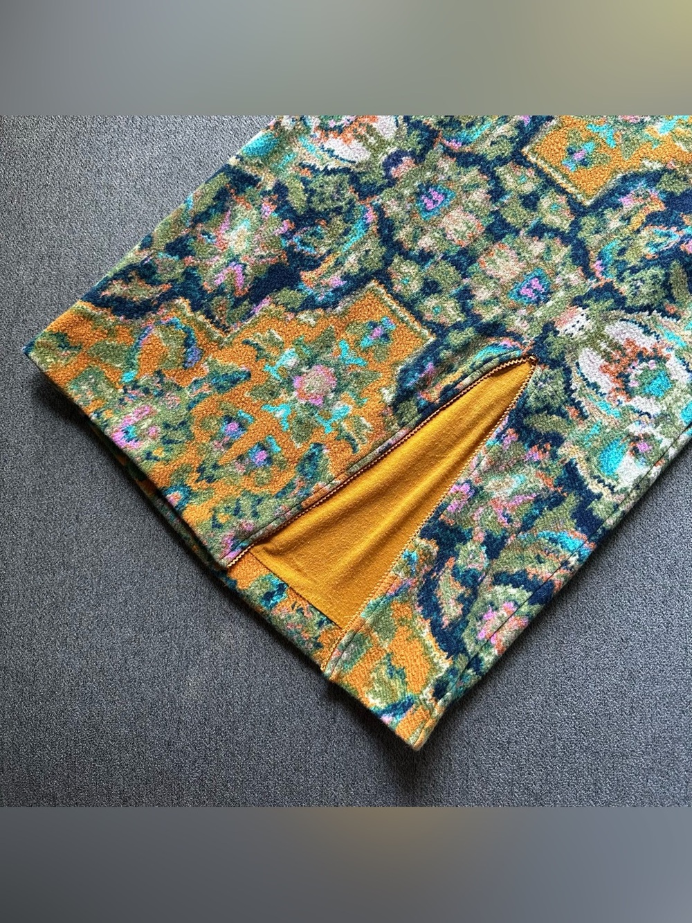Anthropologie Maeve Multicolored Boho Pencil Skirt Size Small - Picture 3 of 4